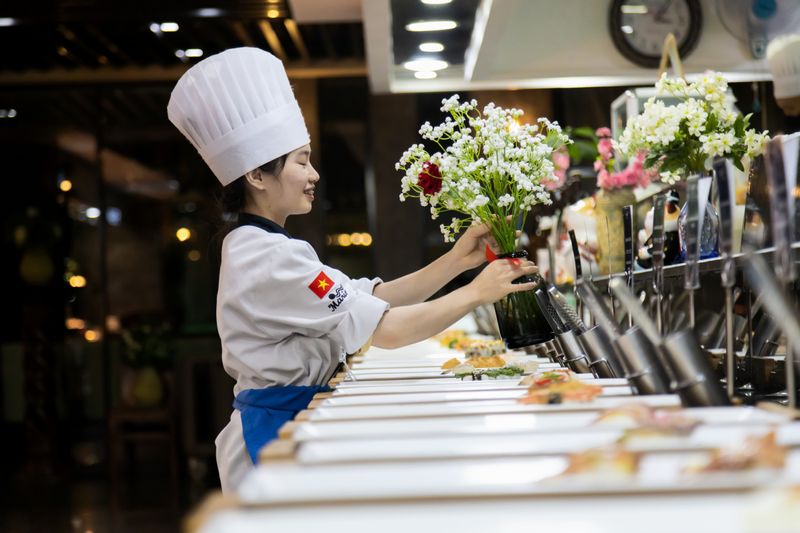 Lucia Moretti, Head Pastry Chef at Giordanos